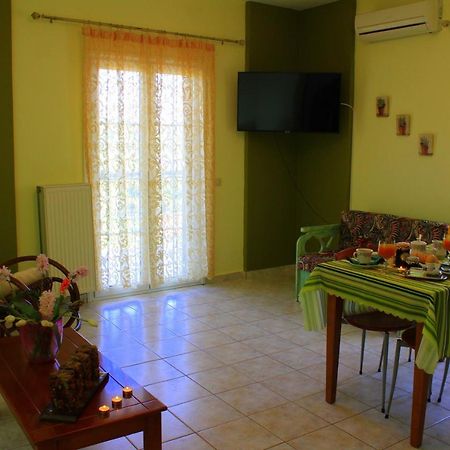 Tzaneria Apartments Skiathos Kanapitsa  Eksteriør billede