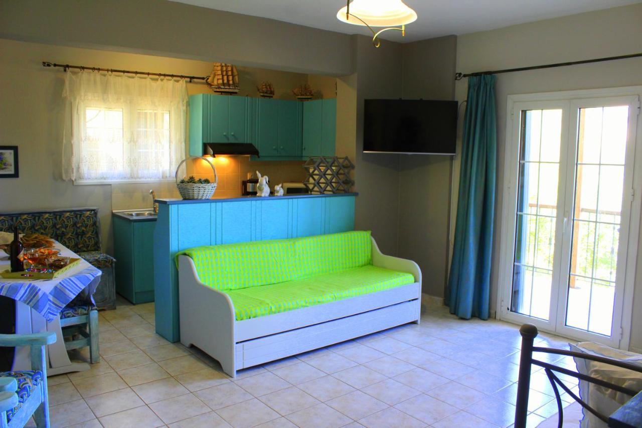 Tzaneria Apartments Skiathos Kanapitsa  Eksteriør billede