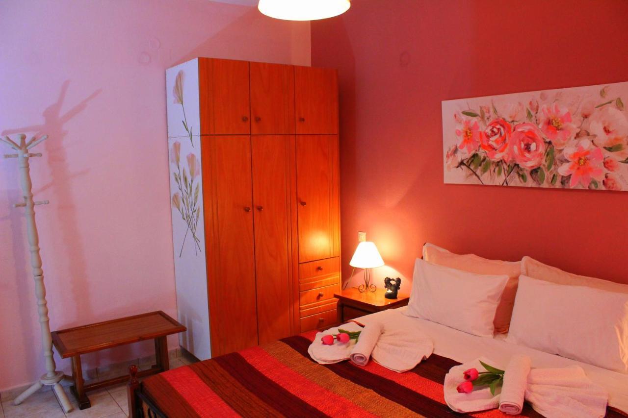 Tzaneria Apartments Skiathos Kanapitsa  Eksteriør billede